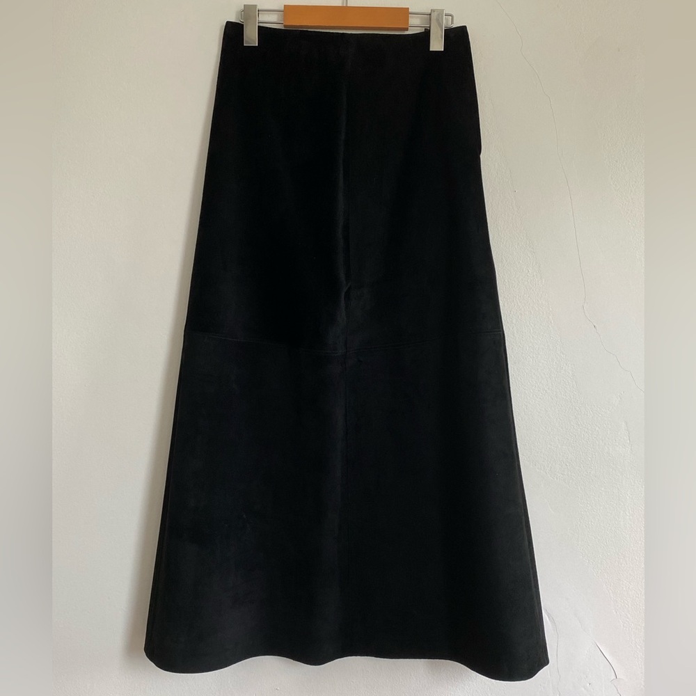 Danier suede skirt